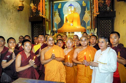 देश ने दी 26/11 के शहीदों को श्रद्धांजलि...| 26/11 पर विशेष