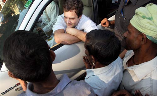 23 नवंबर 2011: तस्वीरों में देखें दिनभर की बड़ी खबरें | 