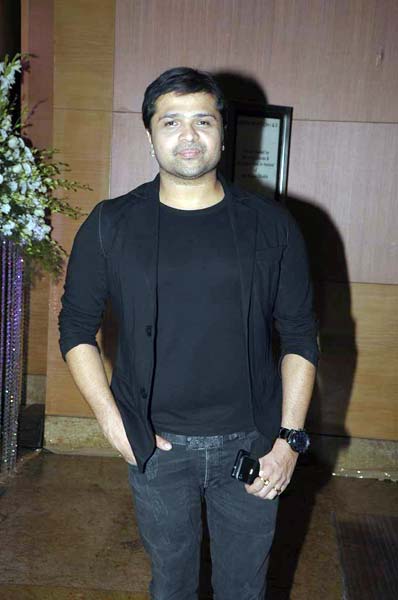 राजीव शुक्‍ला की पार्टी में उमड़ा बॉलीवुड...