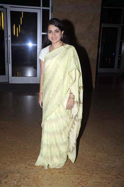 राजीव शुक्‍ला की पार्टी में उमड़ा बॉलीवुड...