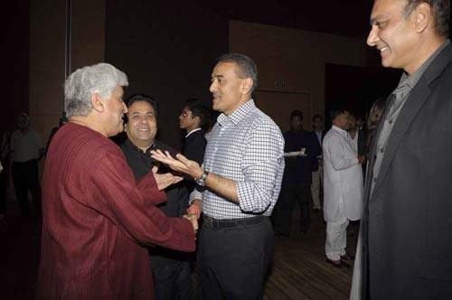 राजीव शुक्‍ला की पार्टी में उमड़ा बॉलीवुड...