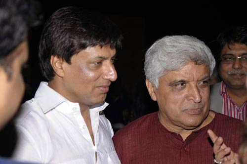 राजीव शुक्‍ला की पार्टी में उमड़ा बॉलीवुड...