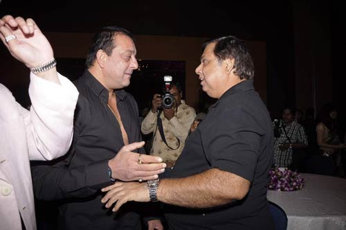 राजीव शुक्‍ला की पार्टी में उमड़ा बॉलीवुड...