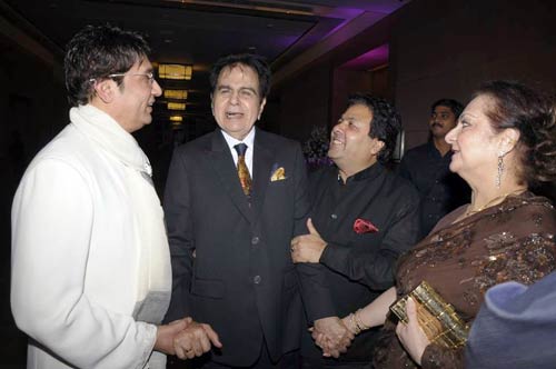 राजीव शुक्‍ला की पार्टी में उमड़ा बॉलीवुड...