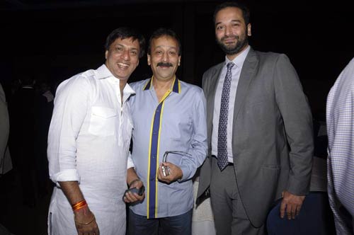 राजीव शुक्‍ला की पार्टी में उमड़ा बॉलीवुड...