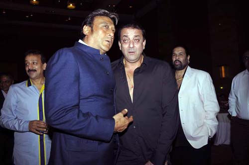 राजीव शुक्‍ला की पार्टी में उमड़ा बॉलीवुड...