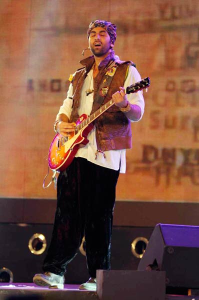 'रॉकस्‍टार' कॉन्‍सर्ट में रणबीर का धमाल | रॉकस्टार की पार्टी