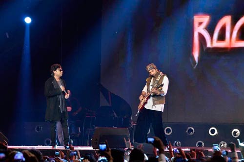 'रॉकस्‍टार' कॉन्‍सर्ट में रणबीर का धमाल | रॉकस्टार की पार्टी