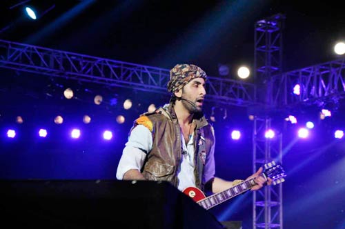 'रॉकस्‍टार' कॉन्‍सर्ट में रणबीर का धमाल | रॉकस्टार की पार्टी