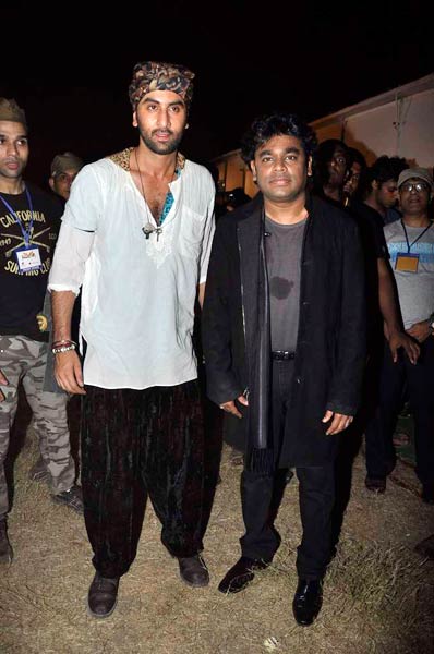 'रॉकस्‍टार' कॉन्‍सर्ट में रणबीर का धमाल | रॉकस्टार की पार्टी