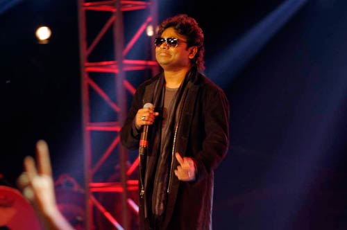 'रॉकस्‍टार' कॉन्‍सर्ट में रणबीर का धमाल | रॉकस्टार की पार्टी