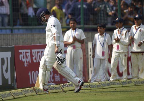 7 नवंबर 2011: तस्‍वीरों में देखें दिनभर की बड़ी खबरें | पढ़ें