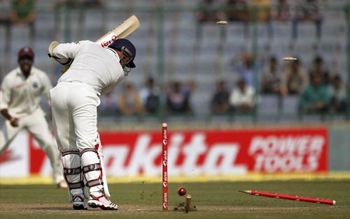 दूसरे दिन रहा वेस्‍टइंडीज का दबदबा...