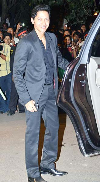 बोमन ईरानी के बेटे की रिसेप्शन पार्टी... | बोल्‍ड होती बालाएं... 