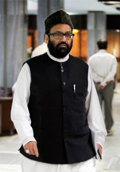 15 नवंबर 2011: तस्‍वीरों में देखें दिनभर की बड़ी खबरें | पढ़ें