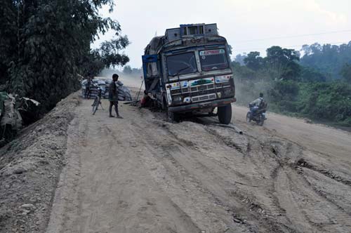 भारत-चीन युद्ध के 50 वर्ष पूरे  | चीन का दखल बढ़ा