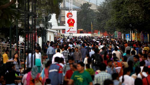 27 नवंबर 2011: तस्वीरों में देखें दिनभर की बड़ी खबरें | पढ़ें