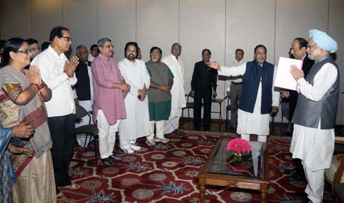 तस्‍वीरों में देखें बीते सप्‍ताह की बड़ी खबरें