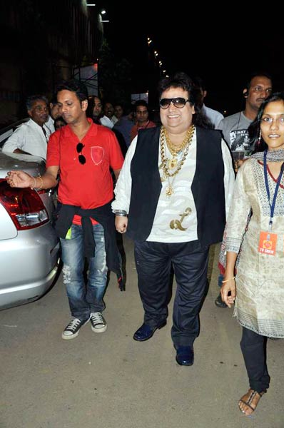 जी रिश्‍ते अवॉर्ड समारोह 2011...| स्‍टार स्‍क्रीन अवॉर्ड