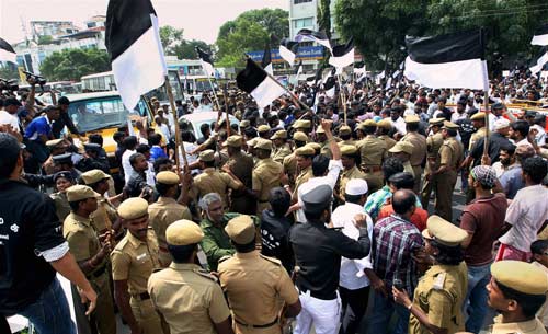 अयोध्या में विवादित ढांचा विध्वंस की 19वीं बरसी