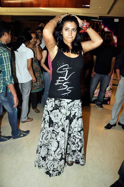 फिल्‍म डर्टी पिक्‍चर की सक्‍सेस पार्टी | विद्या की अदायें