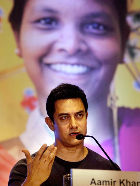 यूनिसेफ के राष्ट्रीय दूत बने आमिर खान | पढ़ें