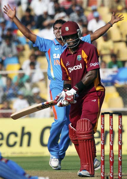 रोमांचक मैच में वेस्‍टइंडीज से हारी टीम इंडिया