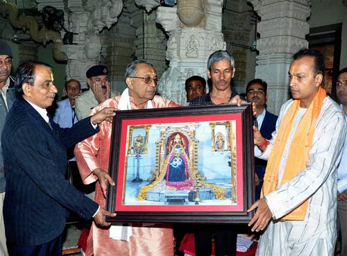 अंबानी बंधुओं के बीच सिमट रही हैं दूरियां