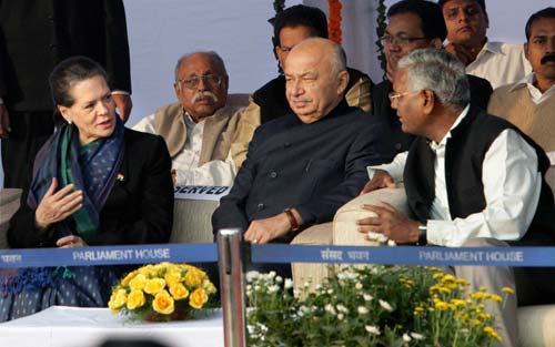 पुण्यतिथि पर राष्ट्र ने बाबा साहेब अंबेडकर को याद किया