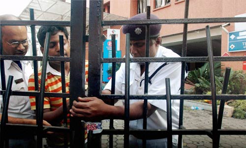 10 दिसंबर 2011: तस्वीरों में देखें दिनभर की बड़ी खबरें