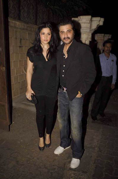 अनिल कपूर की बर्थडे पार्टी में सितारे... । सितारों की मस्‍ती