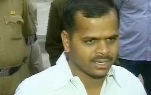 तस्‍वीरों में देखें मुंबई में अन्‍ना का अनशन  | मैं भी अन्‍ना...