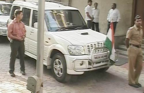 तस्‍वीरों में देखें मुंबई में अन्‍ना का अनशन  | मैं भी अन्‍ना...