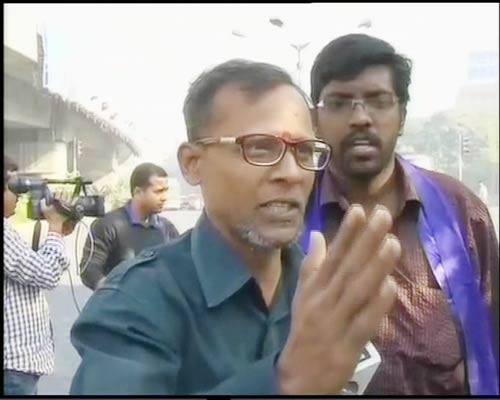 तस्‍वीरों में देखें मुंबई में अन्‍ना का अनशन  | मैं भी अन्‍ना...