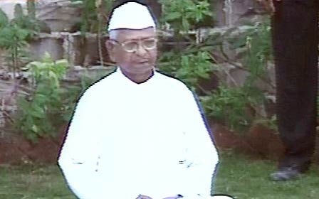 तस्‍वीरों में देखें मुंबई में अन्‍ना का अनशन  | मैं भी अन्‍ना...