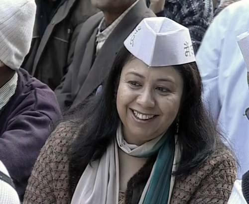 तस्‍वीरों में अन्‍ना का एक दिन का अनशन | जंतर-मंतर पर समर्थक