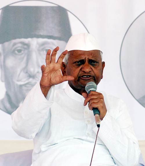 अन्‍ना हजारे ने तोड़ा अनशन | मुंबई में अनशन