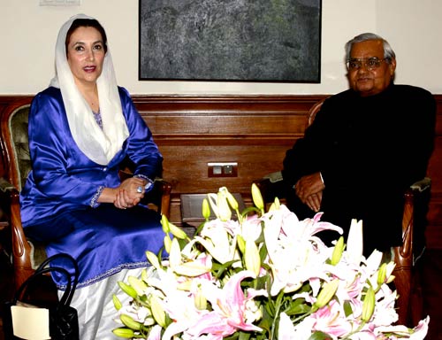 अटल बिहारी वाजपेयी की कहानी, तस्‍वीरों की जुबानी