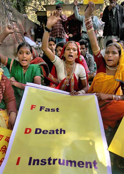 'भारत बंद' पर आपके शहर का हाल | वीडियो देखें