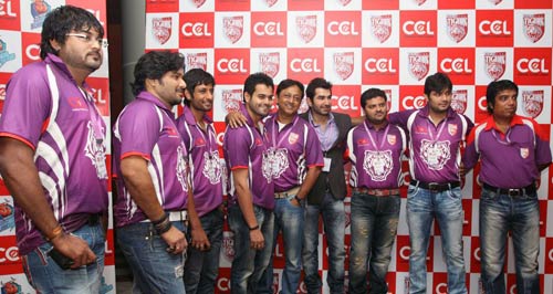 सिलेब्रिटी क्रिकेट लीग का कलैंडर लांच | रैंप पर सितारे