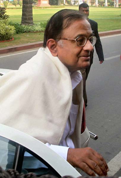 08 दिसंबर 2011: तस्वीरों में देखें दिनभर की बड़ी खबरें | पढ़ें