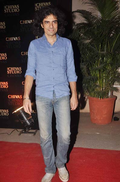 महबूब स्‍टूडियो में लगा सितारों का जमघट | जो बनाए मदहोश...