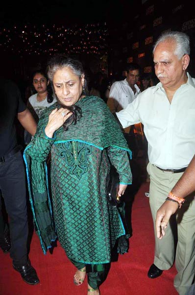 महबूब स्‍टूडियो में लगा सितारों का जमघट | जो बनाए मदहोश...