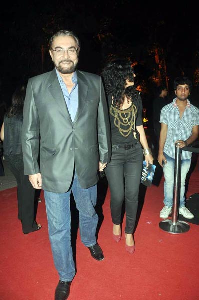 महबूब स्‍टूडियो में लगा सितारों का जमघट | जो बनाए मदहोश...