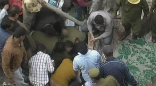 दिल्‍ली में चार मंजिला इमारत गिरी, तीन की मौत