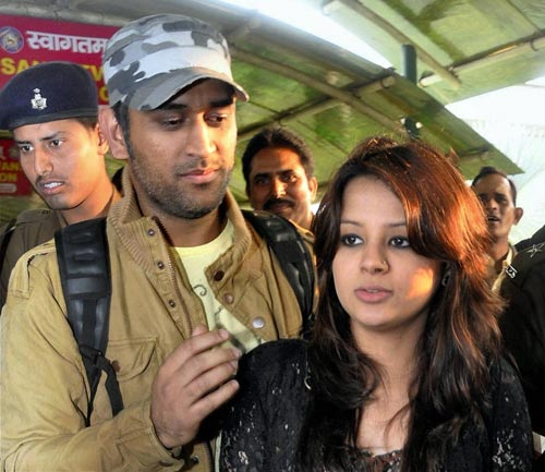 3 दिसंबर 2011: तस्‍वीरों में देखें दिनभर की बड़ी खबरें | पढ़ें