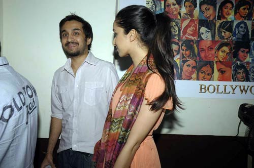 फिल्‍म 'डर्टी पिक्‍चर' की स्‍पेशल स्‍क्रीनिंग  | डर्टी पिक्‍चर