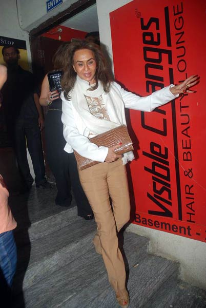 'डॉन-2' की स्‍क्रीनिंग में जुटे दिग्‍गज... | शाहरुख पर विशेष