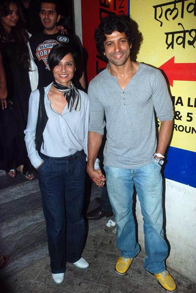 'डॉन-2' की स्‍क्रीनिंग में जुटे दिग्‍गज... | शाहरुख पर विशेष