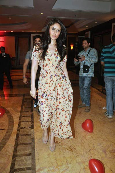 फिल्‍म 'एक मैं और एक तू' का प्रोमो लॉन्‍च | हसीनों के जलवे